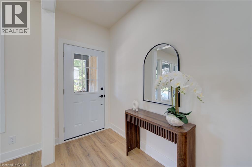 26 Richardson Street, Cambridge, ON - Indoor Photo Showing Other Room