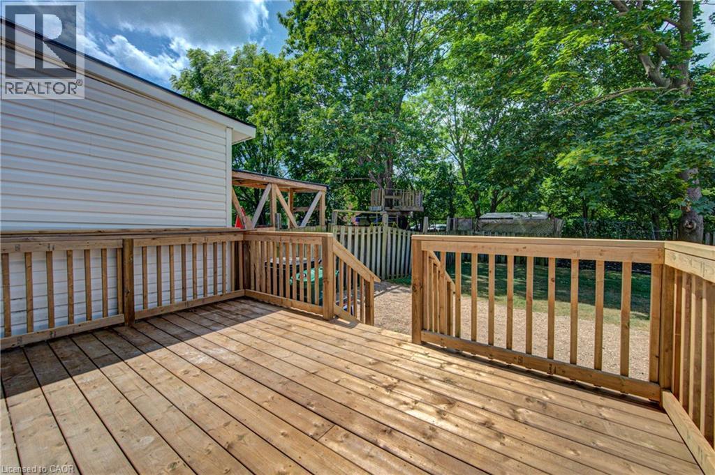 26 Richardson Street, Cambridge, ON - Outdoor With Deck Patio Veranda With Exterior