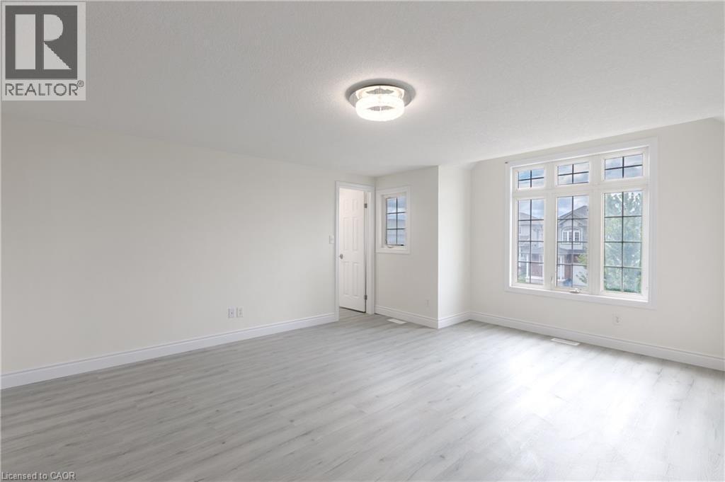 59 Iron Gate Street, Kitchener, ON - Indoor Photo Showing Other Room