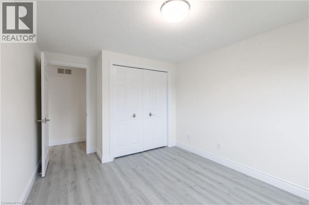 59 Iron Gate Street, Kitchener, ON - Indoor Photo Showing Other Room