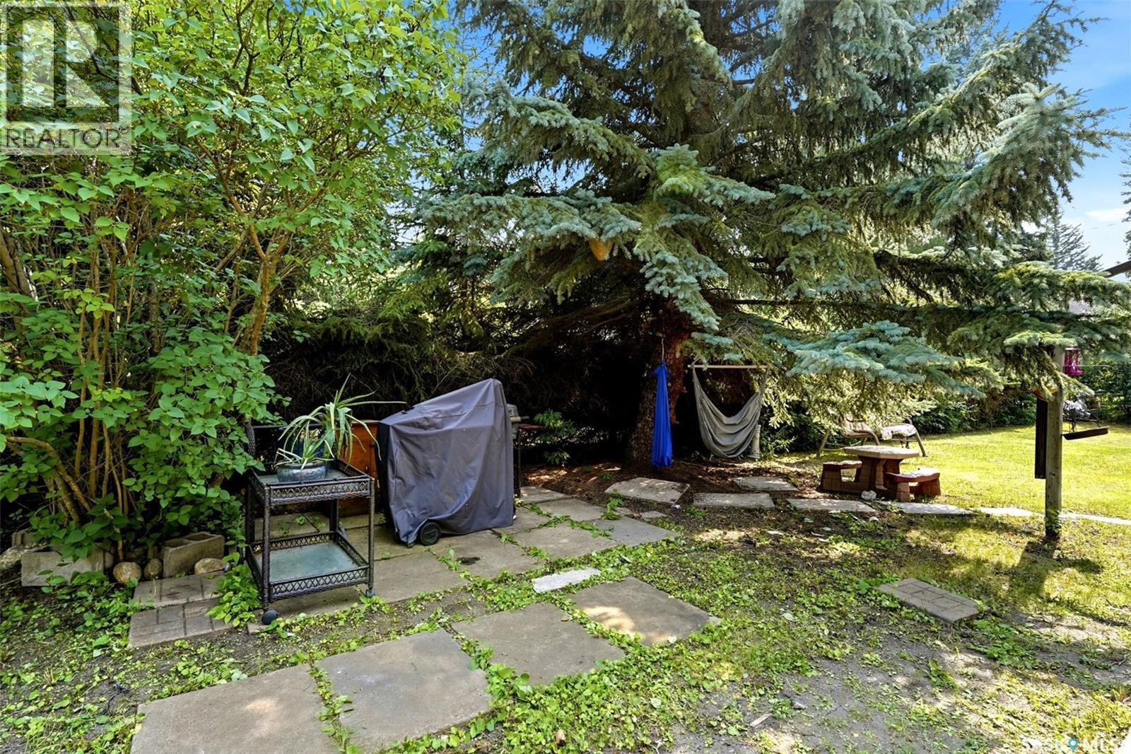 913 Boyle Street, Indian Head, SK - Outdoor