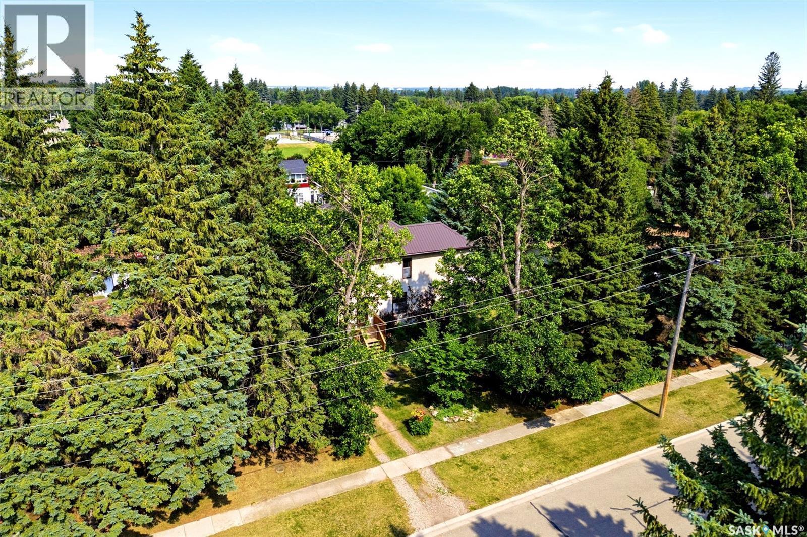 913 Boyle Street, Indian Head, SK - Outdoor