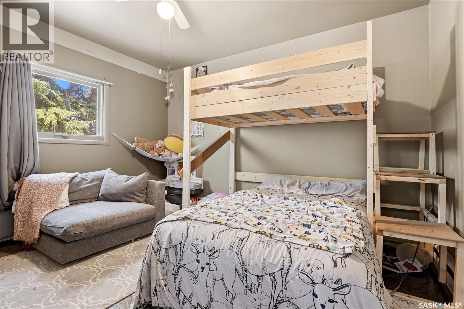 913 Boyle Street, Indian Head, SK - Indoor Photo Showing Bedroom