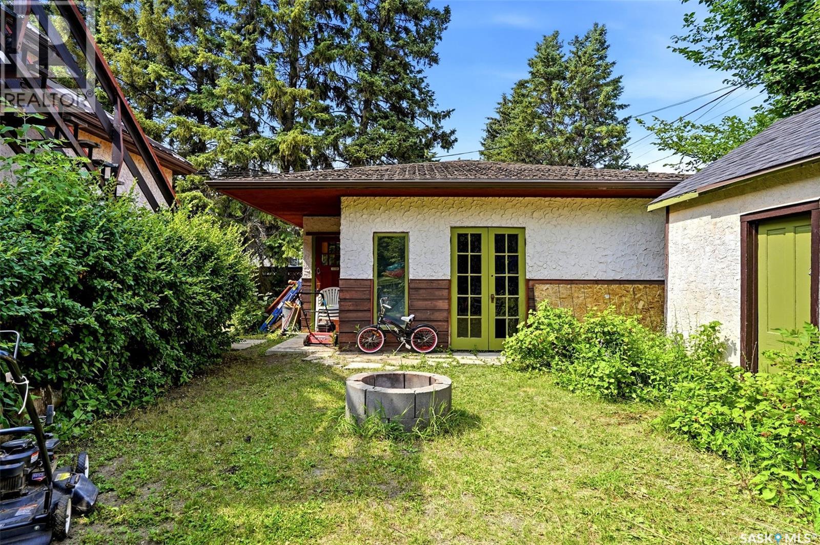 913 Boyle Street, Indian Head, SK - Outdoor