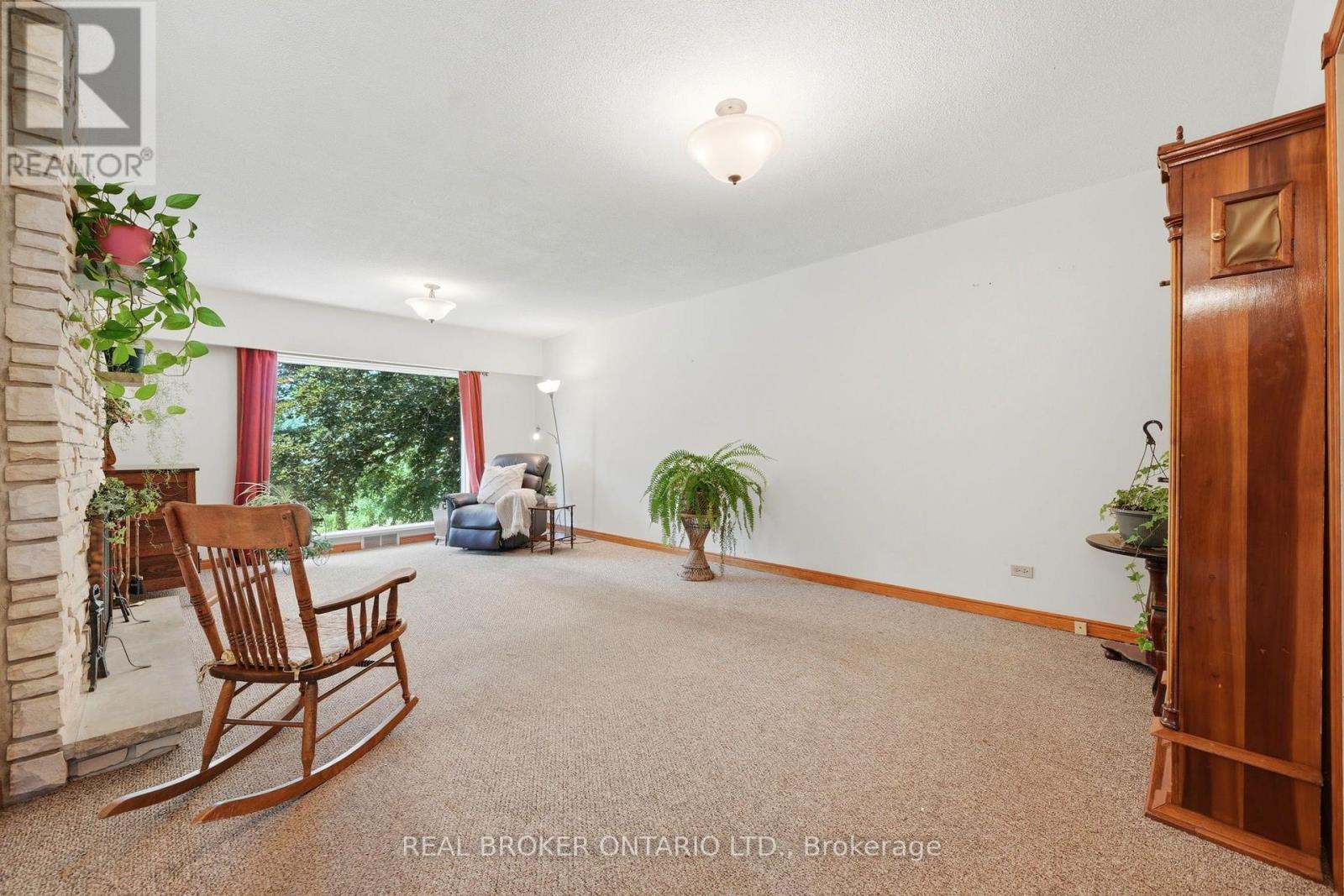158 Diagonal Road, North Huron, ON - Indoor Photo Showing Other Room