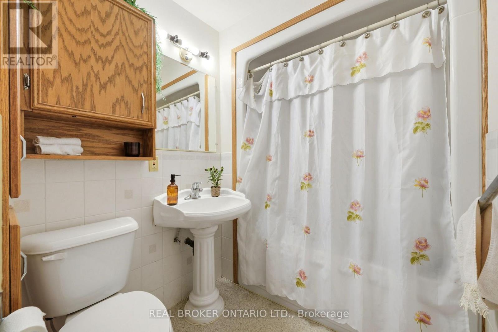 158 Diagonal Road, North Huron, ON - Indoor Photo Showing Bathroom