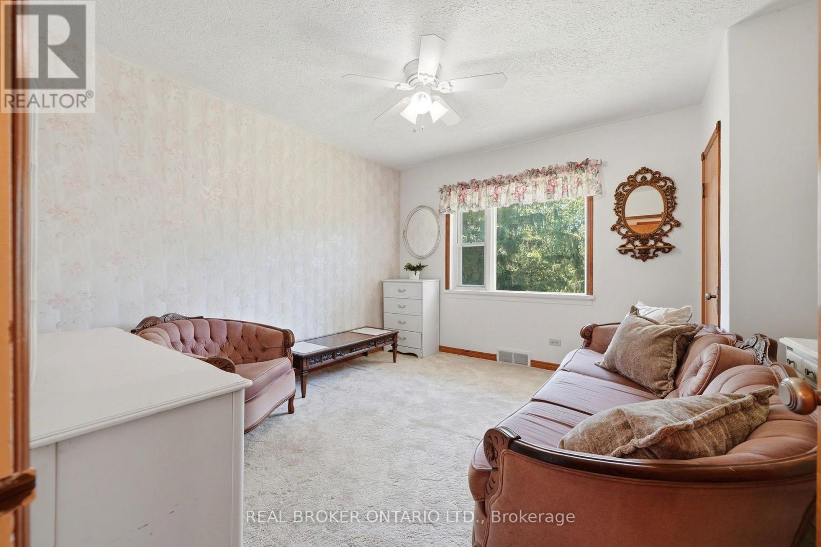 158 Diagonal Road, North Huron, ON - Indoor