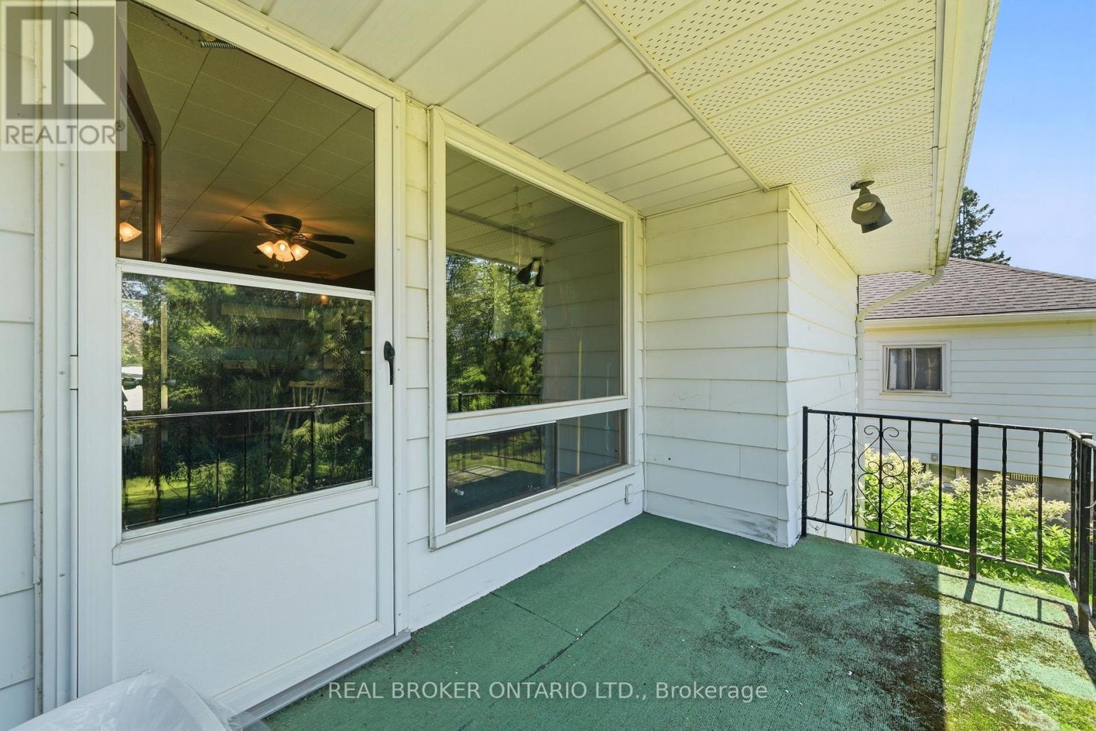 158 Diagonal Road, North Huron, ON - Outdoor With Exterior