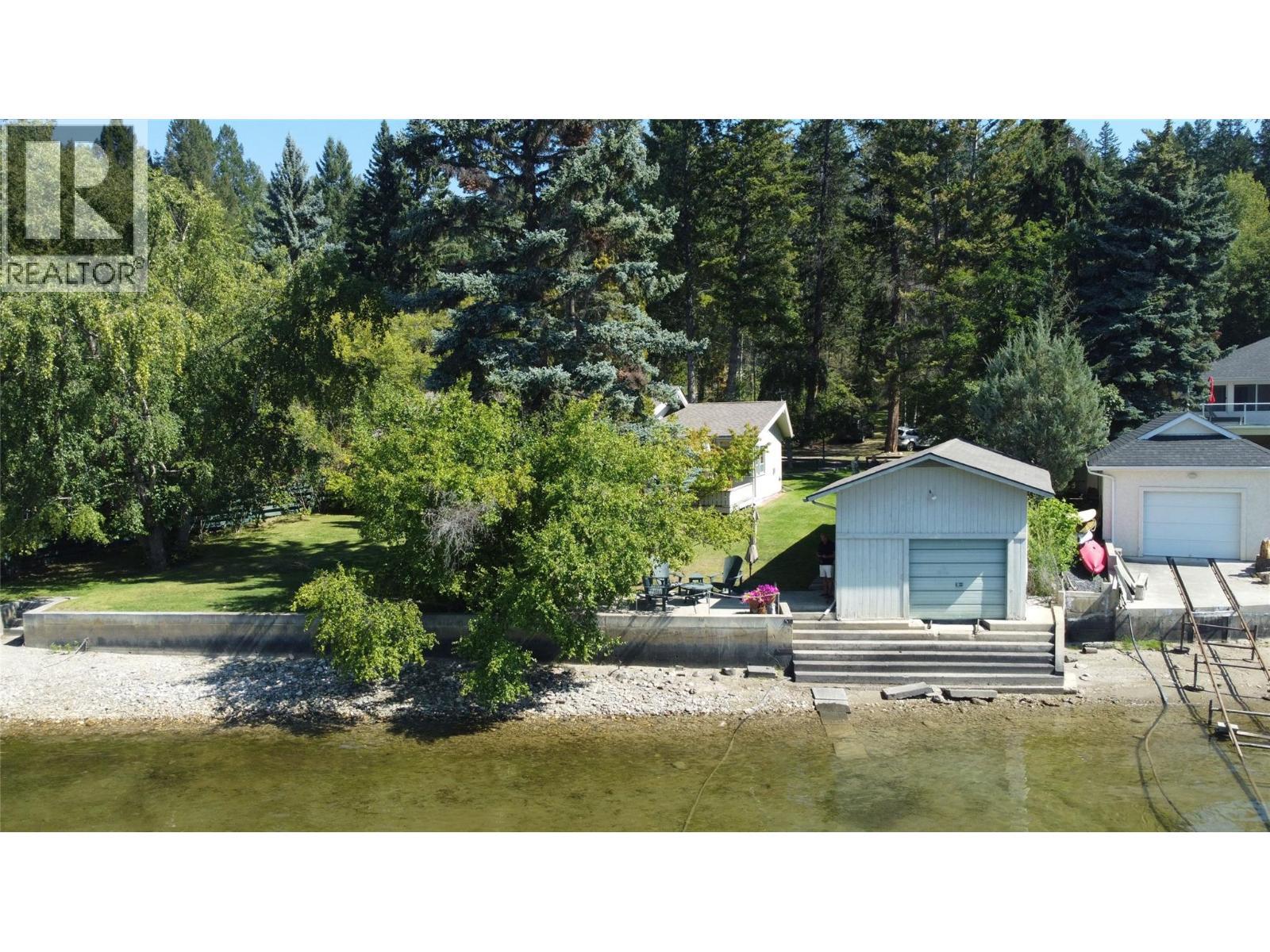 4806 Andreen Road, Windermere, BC - Outdoor With Body Of Water