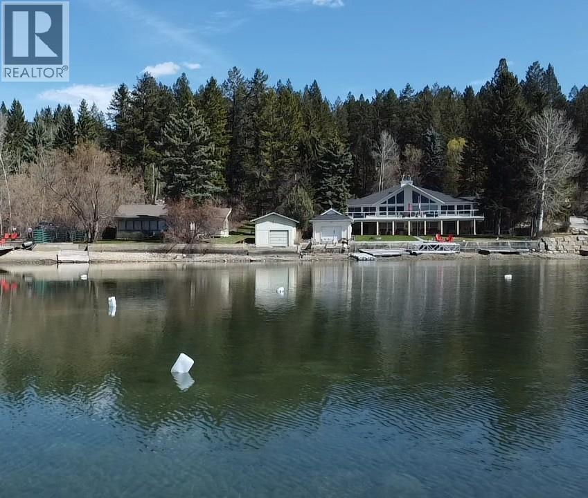 4806 Andreen Road, Windermere, BC - Outdoor With Body Of Water With View