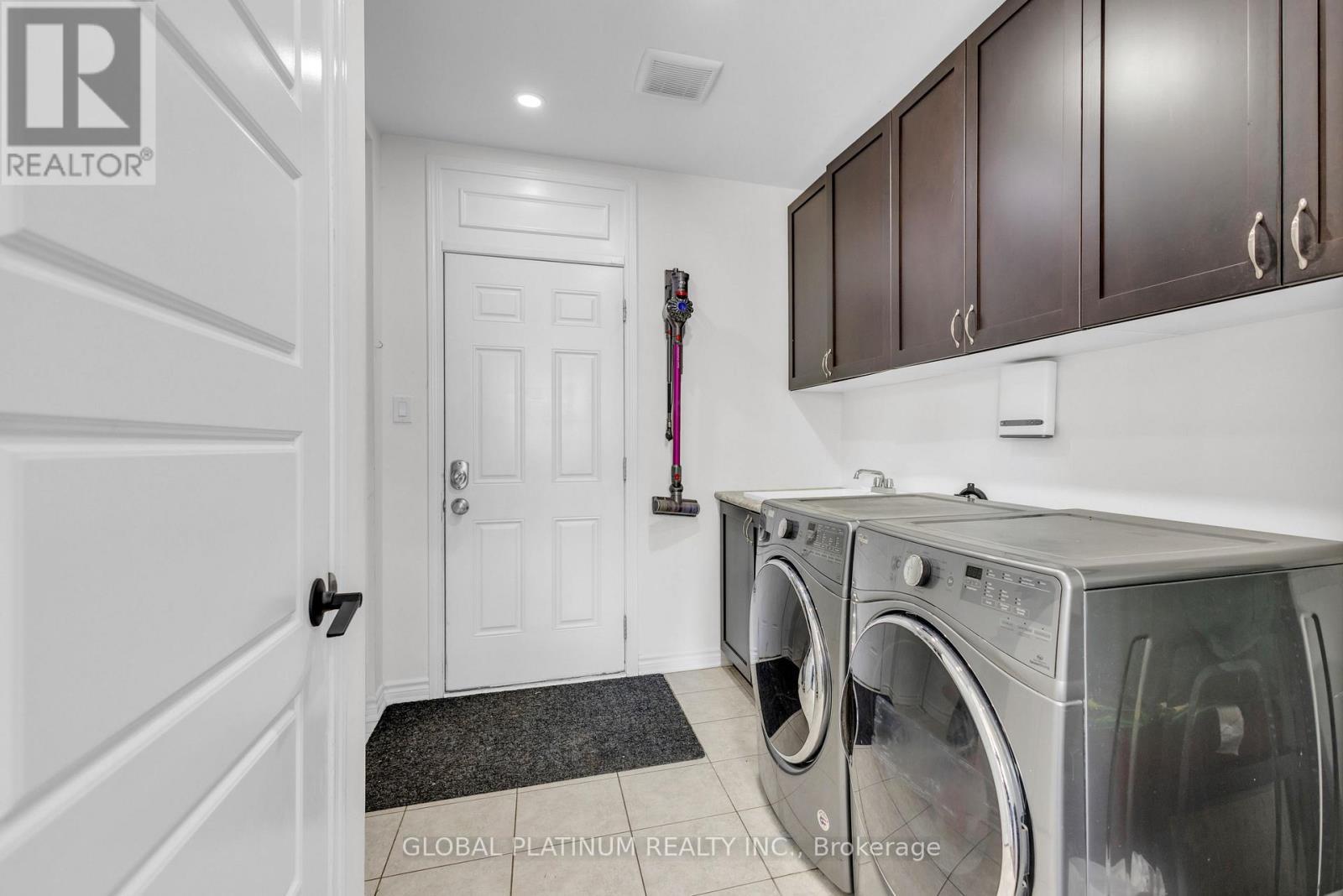 236 Shady Glen Crescent, Kitchener, ON