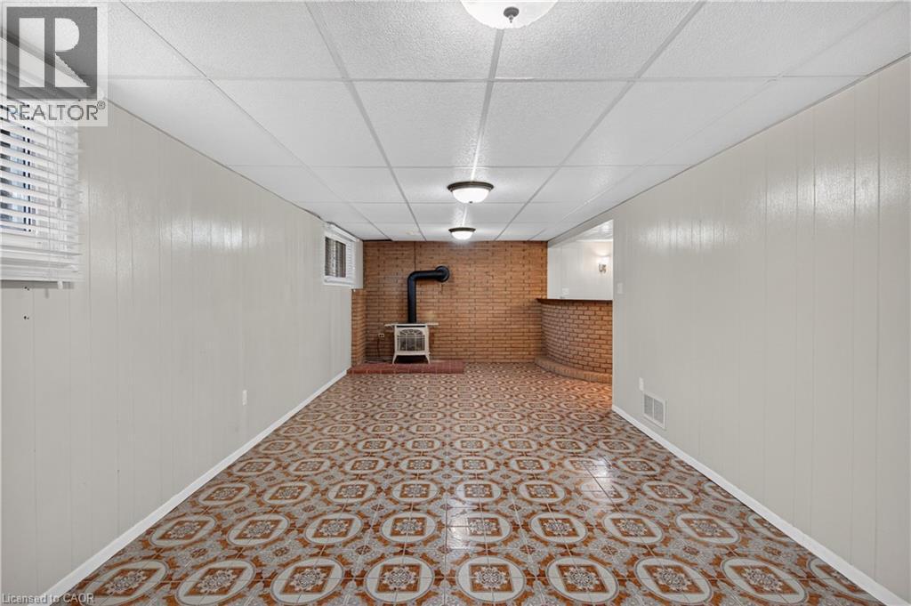 41 Darlington Drive, Hamilton, ON - Indoor Photo Showing Other Room