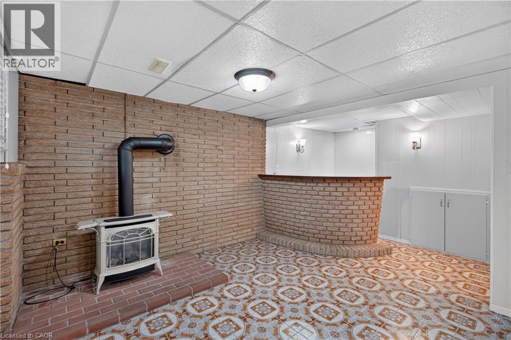 41 Darlington Drive, Hamilton, ON - Indoor Photo Showing Other Room