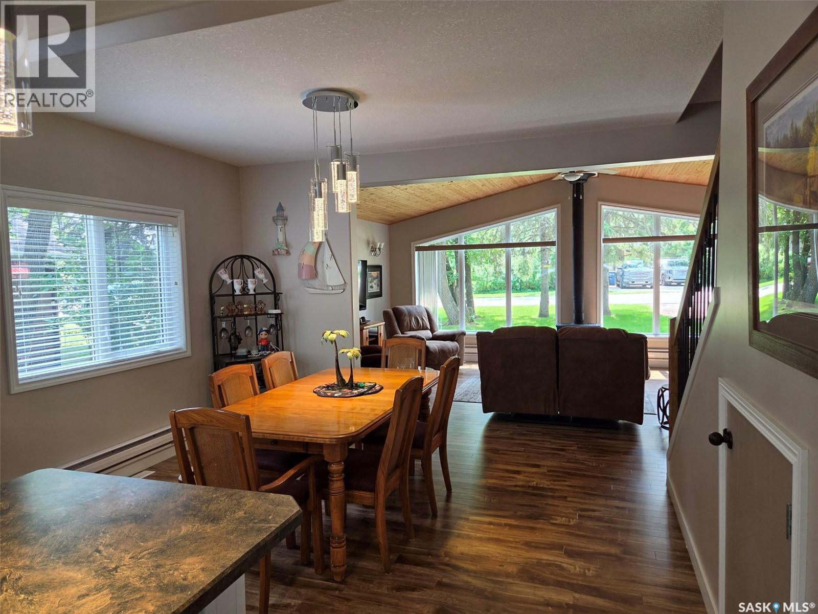 7 Confederation Drive, Moose Mountain Provincial Park, SK - Indoor Photo Showing Dining Room