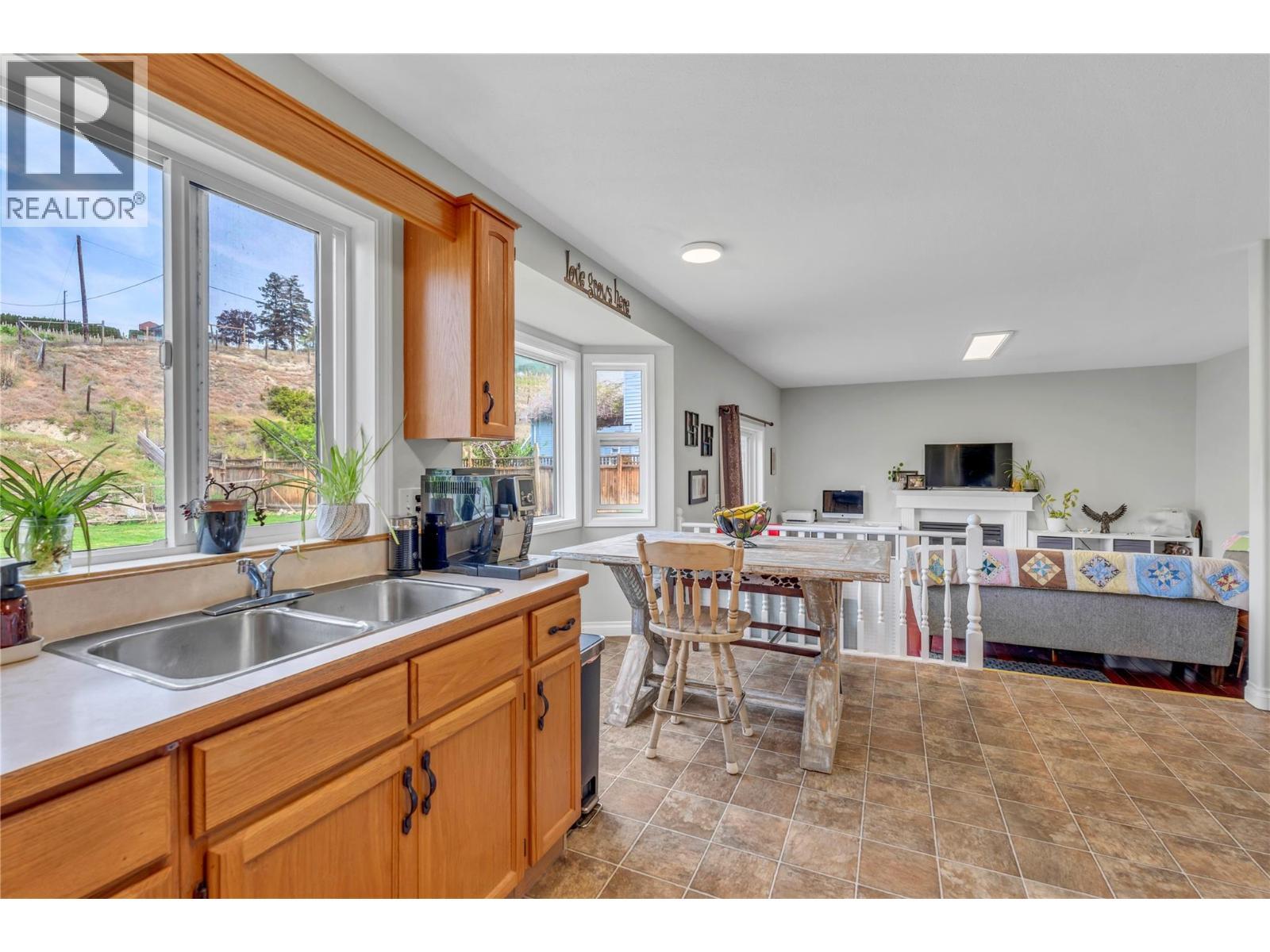 755 Wiseman Place, Naramata, BC - Indoor Photo Showing Kitchen With Double Sink