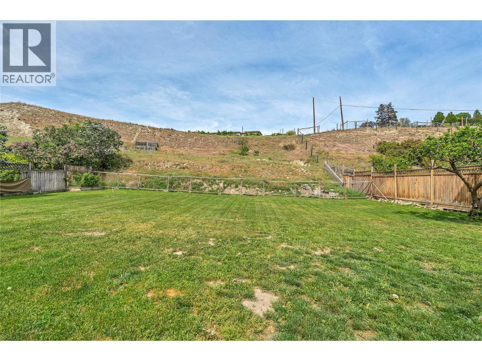755 Wiseman Place, Naramata, BC - Outdoor