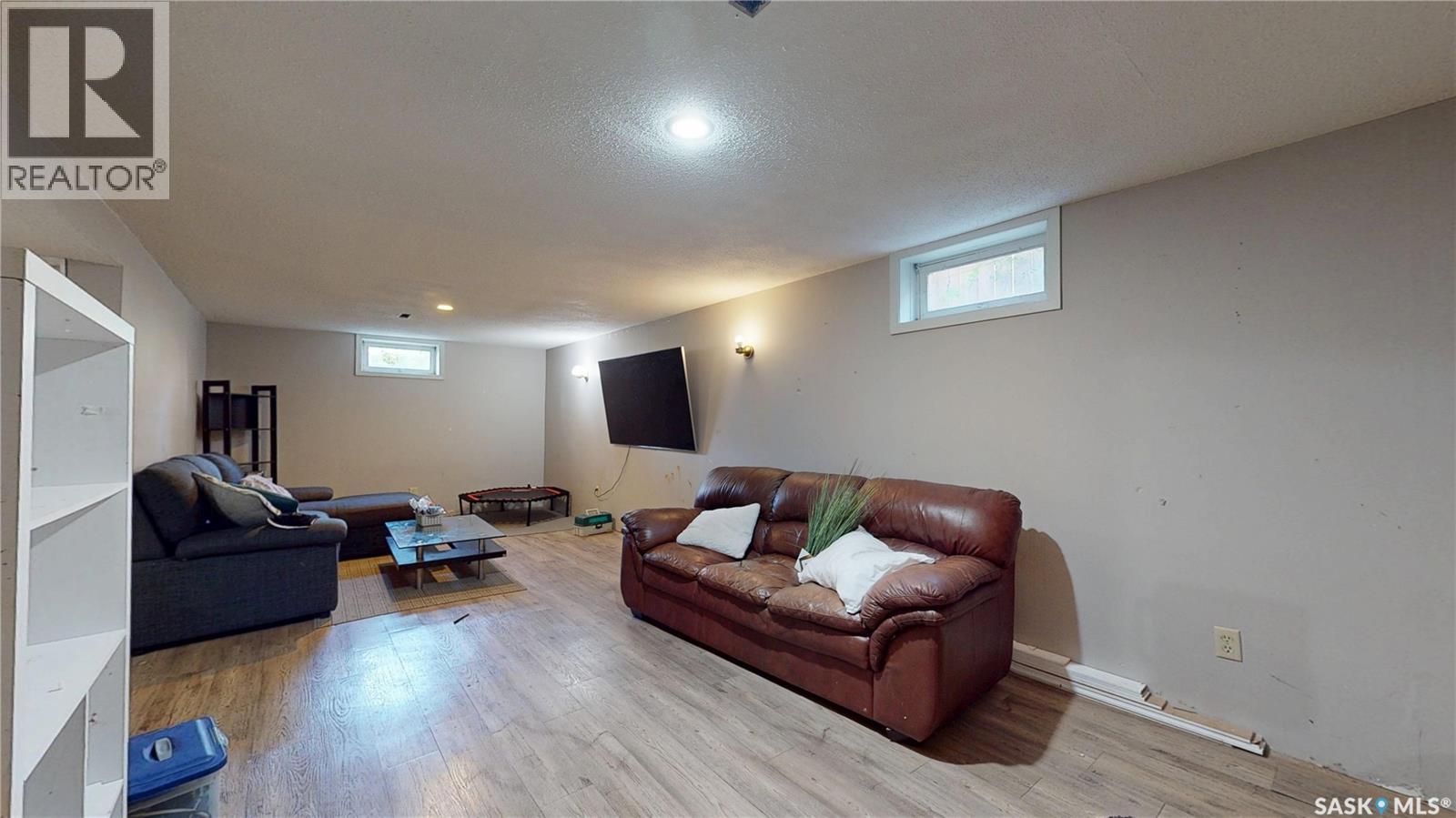 6 Higgins Bay, Regina, SK - Indoor Photo Showing Basement