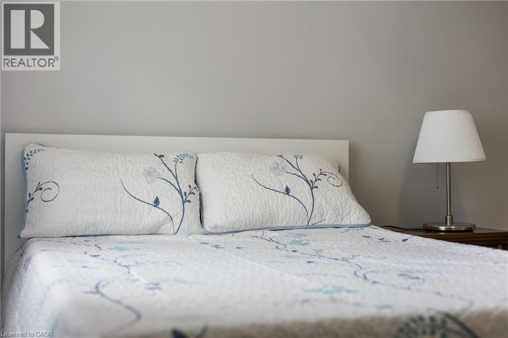 12'1 X 11'2 FT BEDROOM 1 - 25 Saunby Street, London, ON - Indoor Photo Showing Bedroom