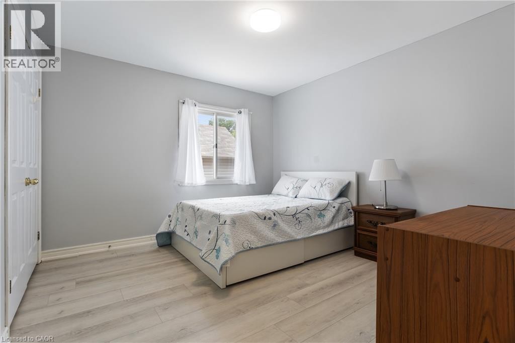 12'1 X 11'2 FT BEDROOM 1 - 25 Saunby Street, London, ON - Indoor Photo Showing Bedroom