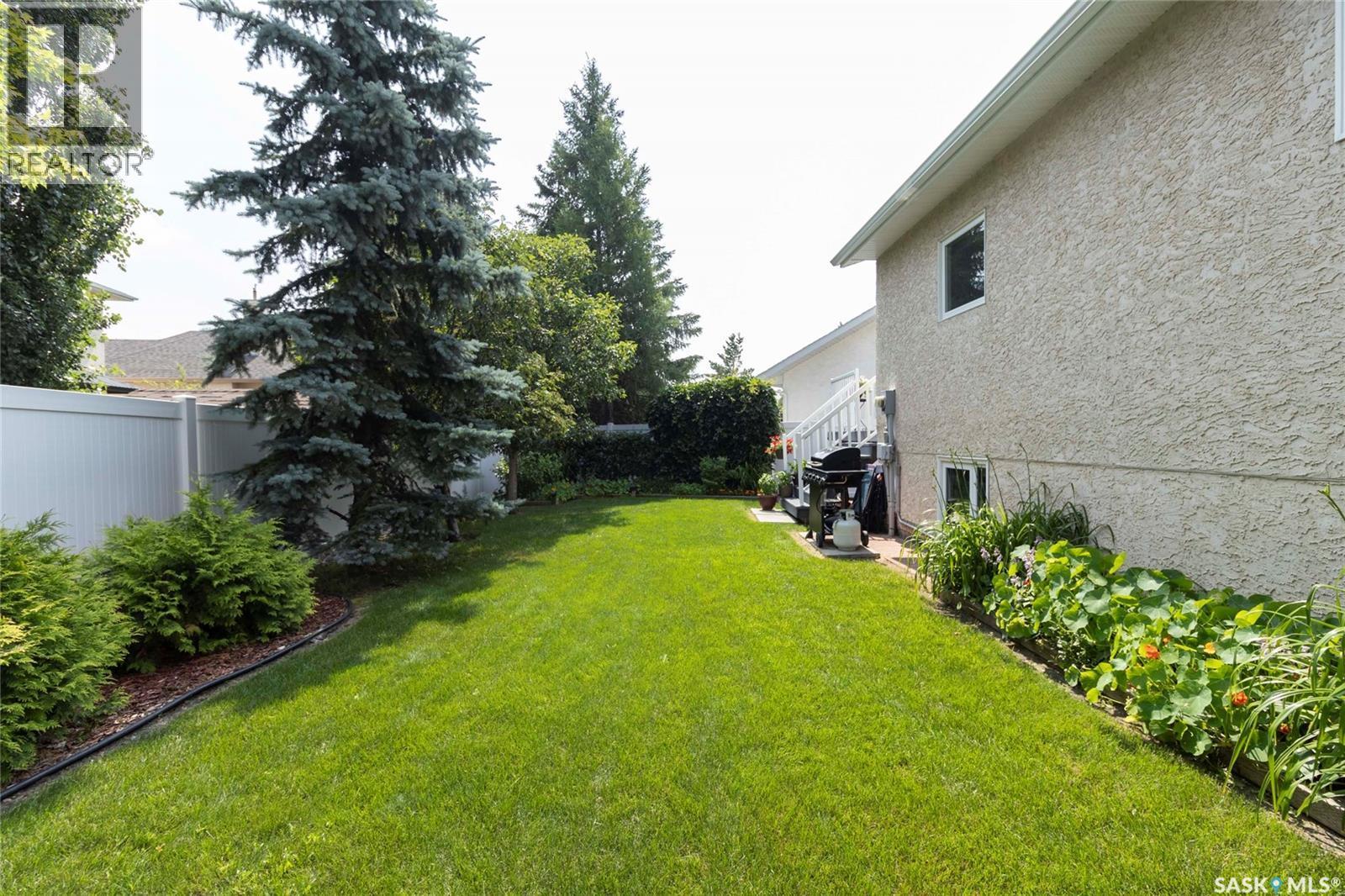 439 Fairbrother Court, Saskatoon, SK - Outdoor