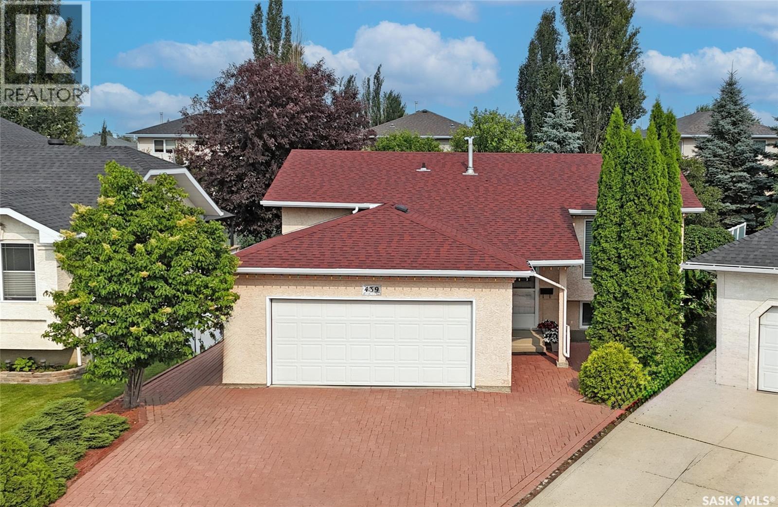 439 Fairbrother Court, Saskatoon, SK - Outdoor With Exterior