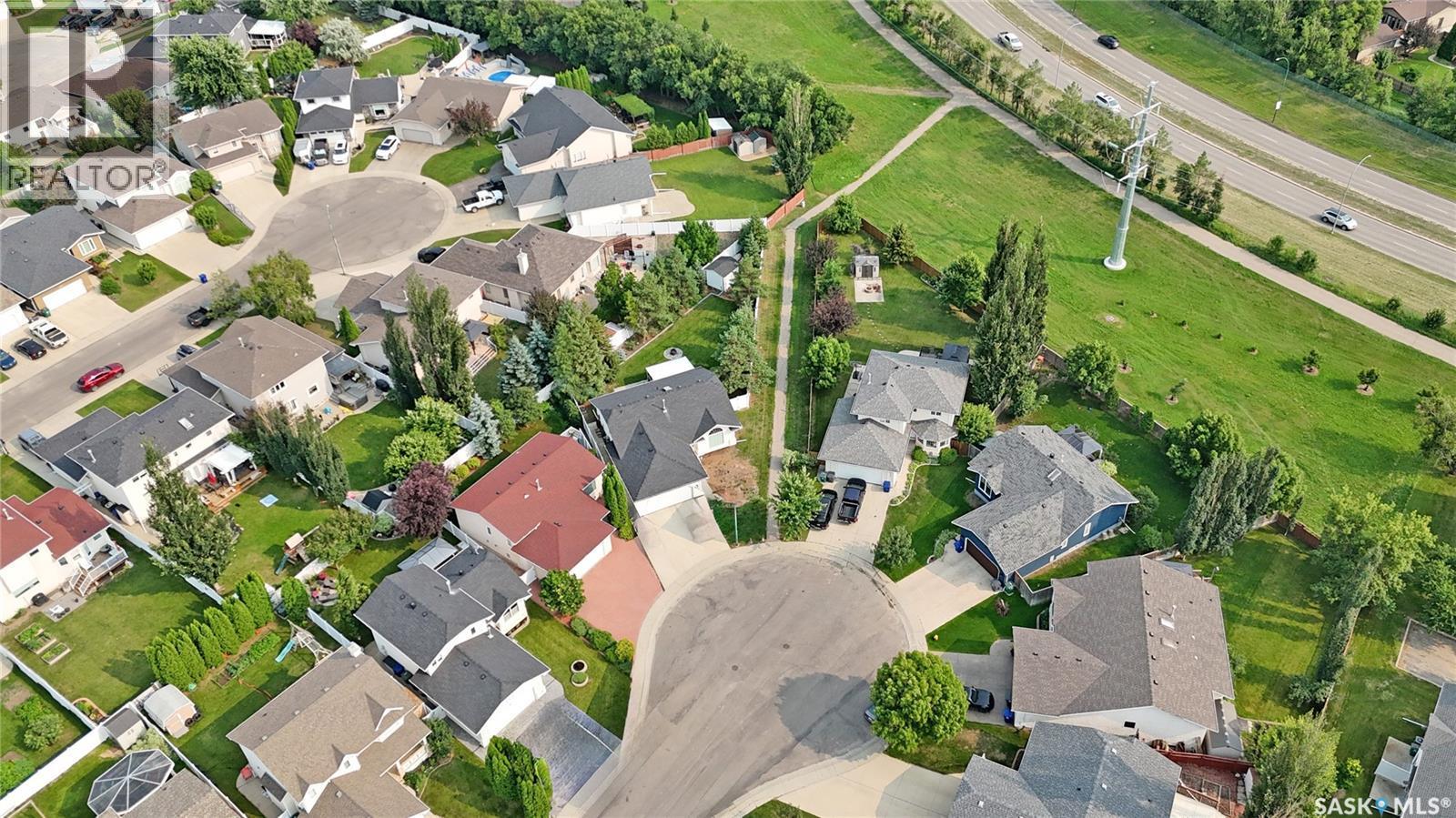439 Fairbrother Court, Saskatoon, SK - With View