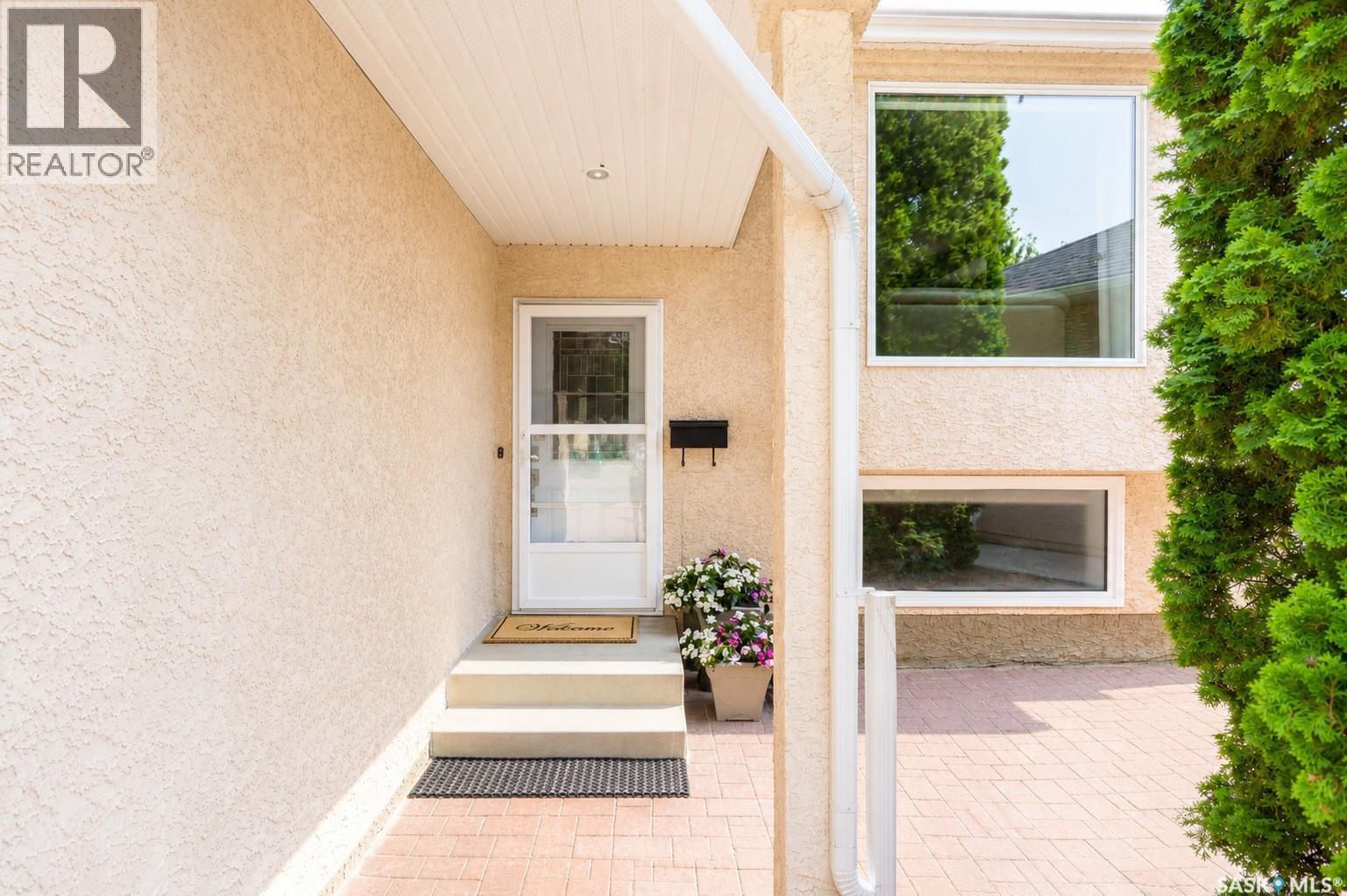 439 Fairbrother Court, Saskatoon, SK - Outdoor With Exterior
