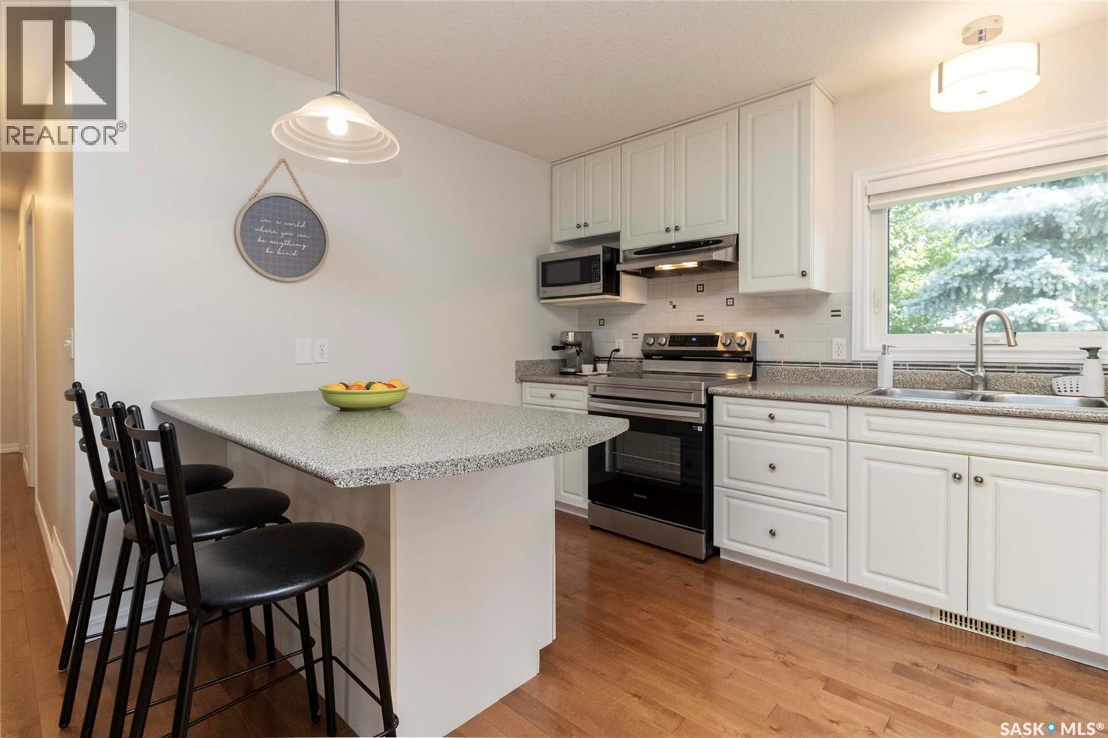 439 Fairbrother Court, Saskatoon, SK - Indoor
