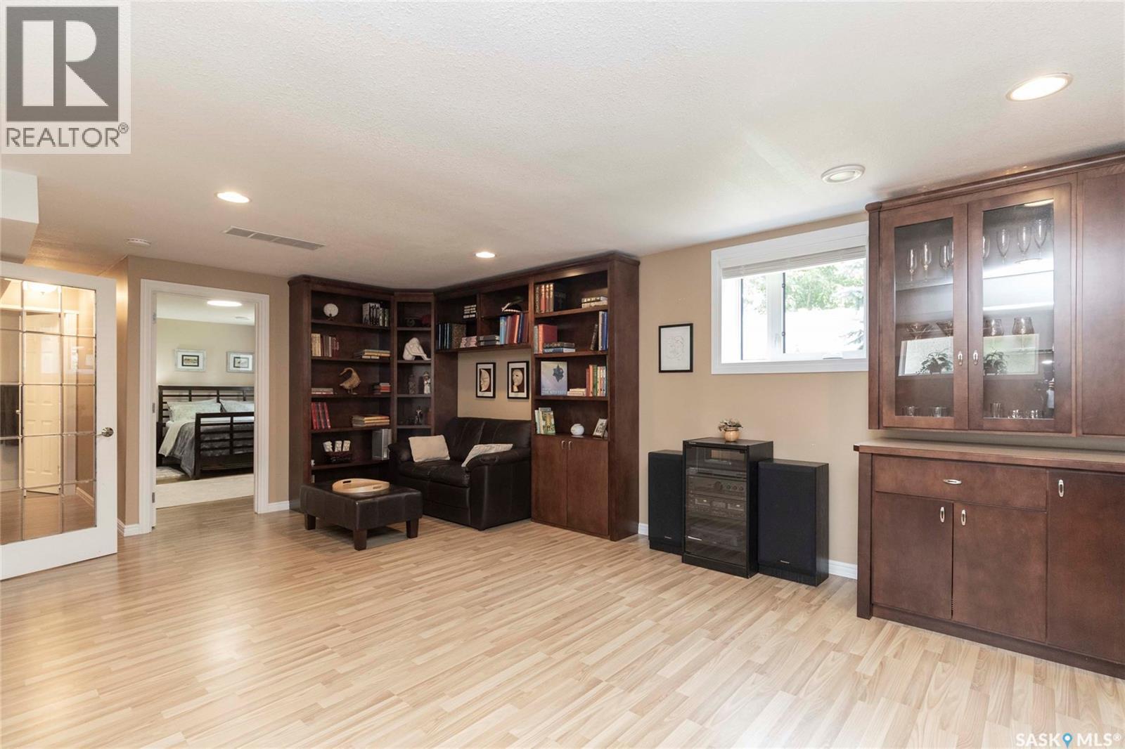 439 Fairbrother Court, Saskatoon, SK - Indoor