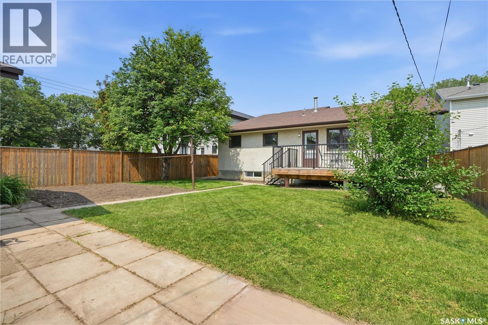 133 113Th Street W, Saskatoon, SK - Outdoor With Deck Patio Veranda