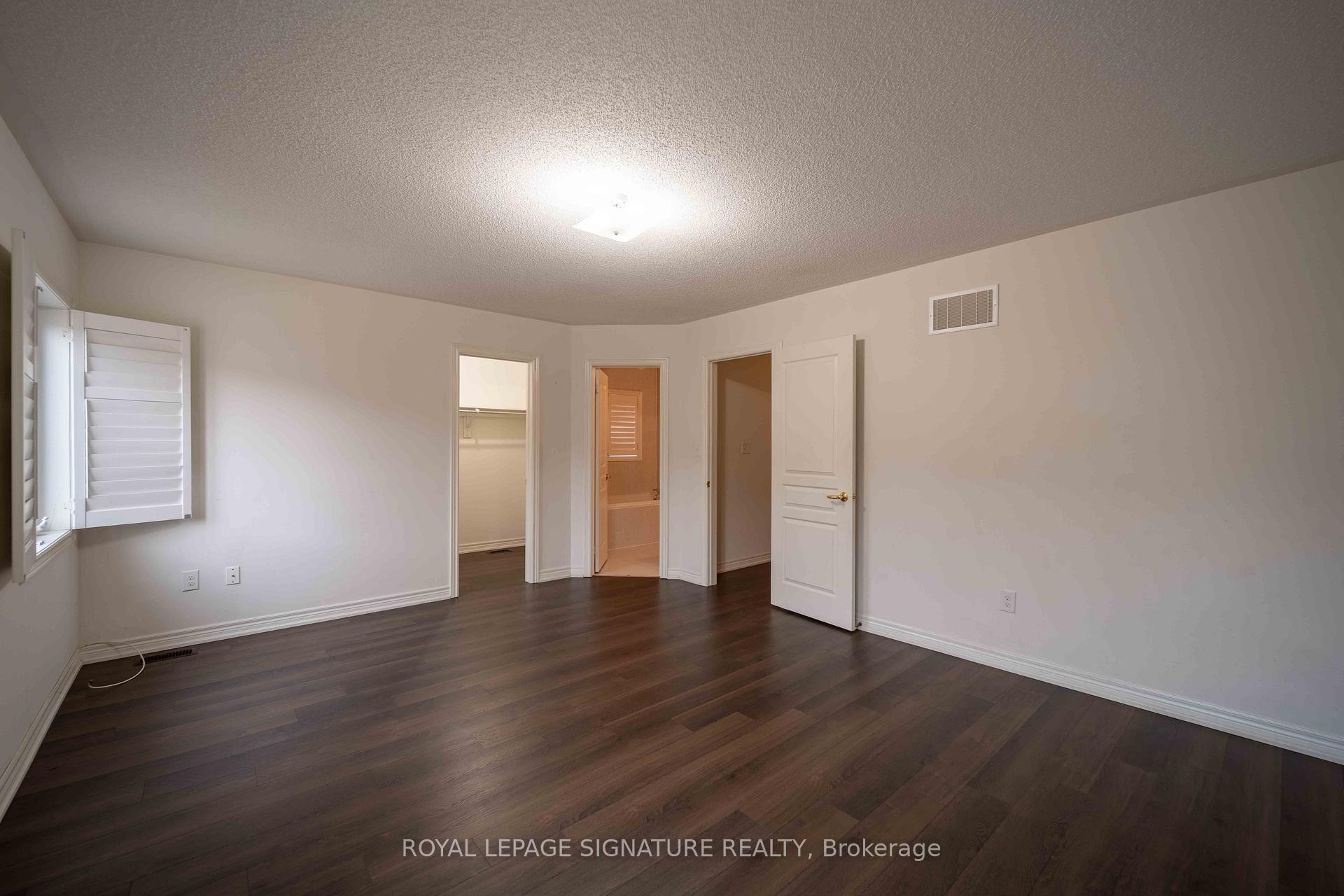5570 Meadowcrest Avenue, Mississauga, ON