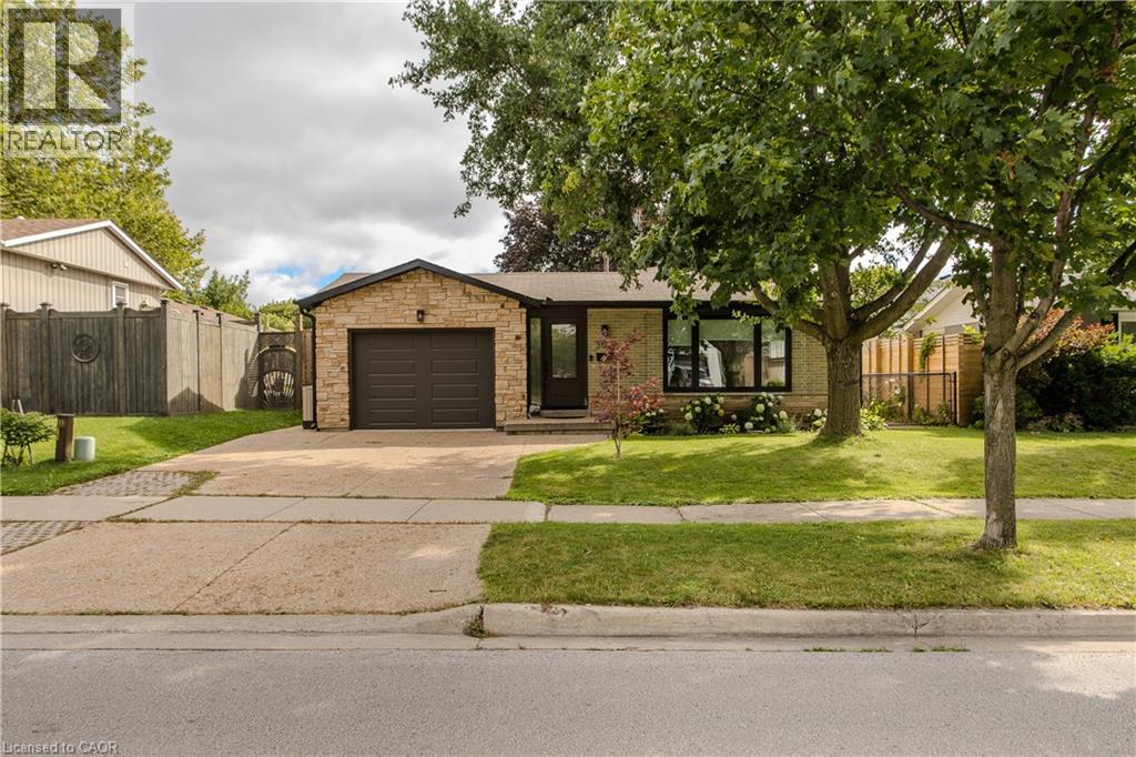 3128 Centennial Drive, Burlington, ON - Outdoor