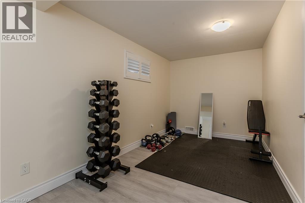3128 Centennial Drive, Burlington, ON - Indoor