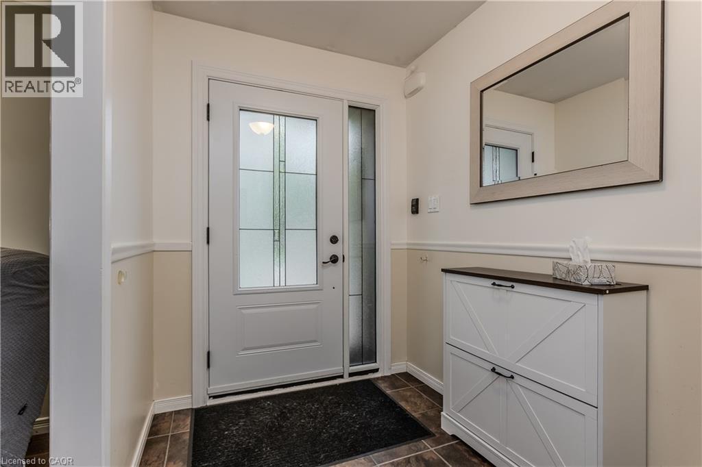 3128 Centennial Drive, Burlington, ON - Indoor Photo Showing Other Room