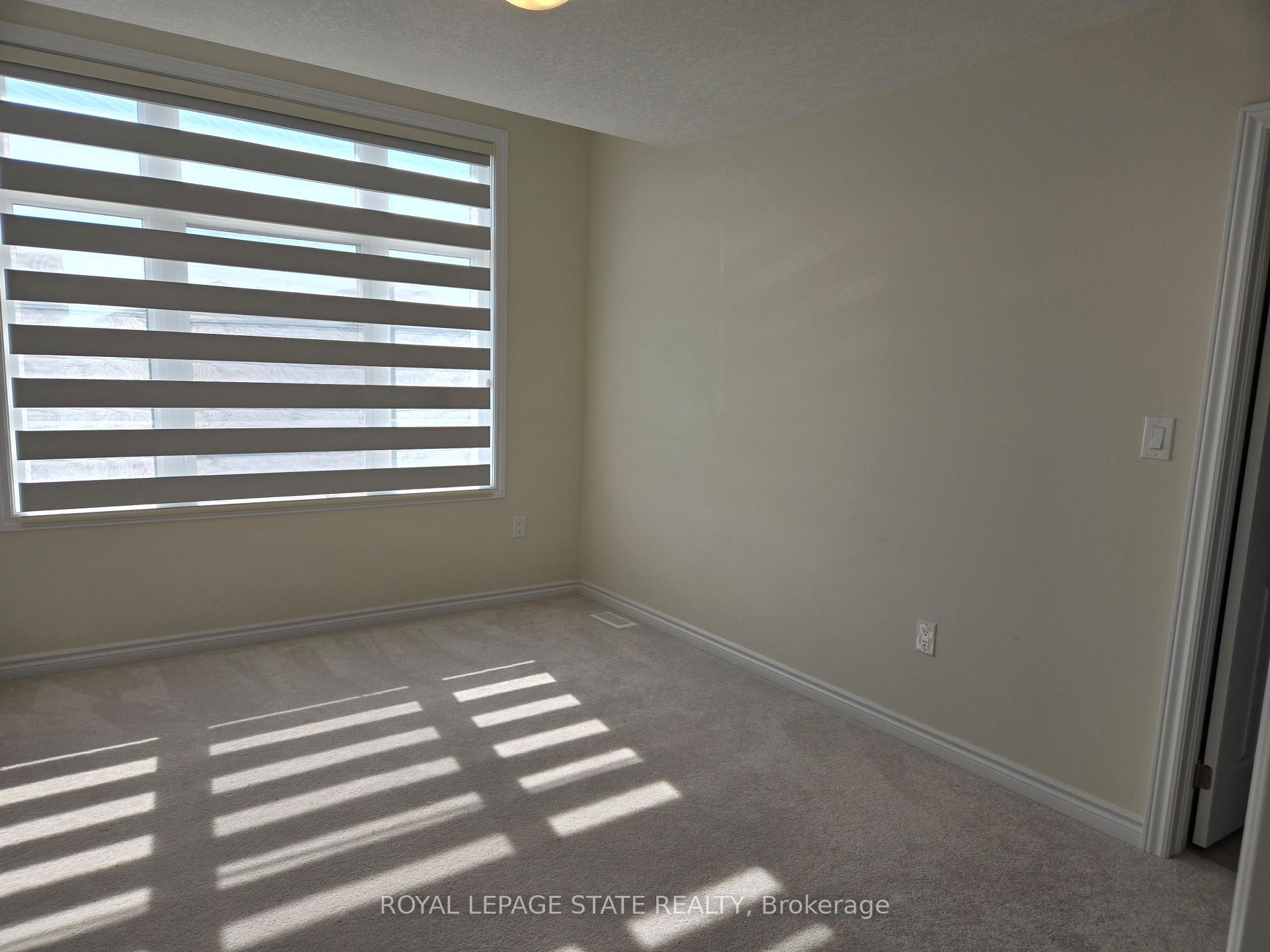 395 Barker Parkway, Thorold, ON - Indoor Photo Showing Other Room