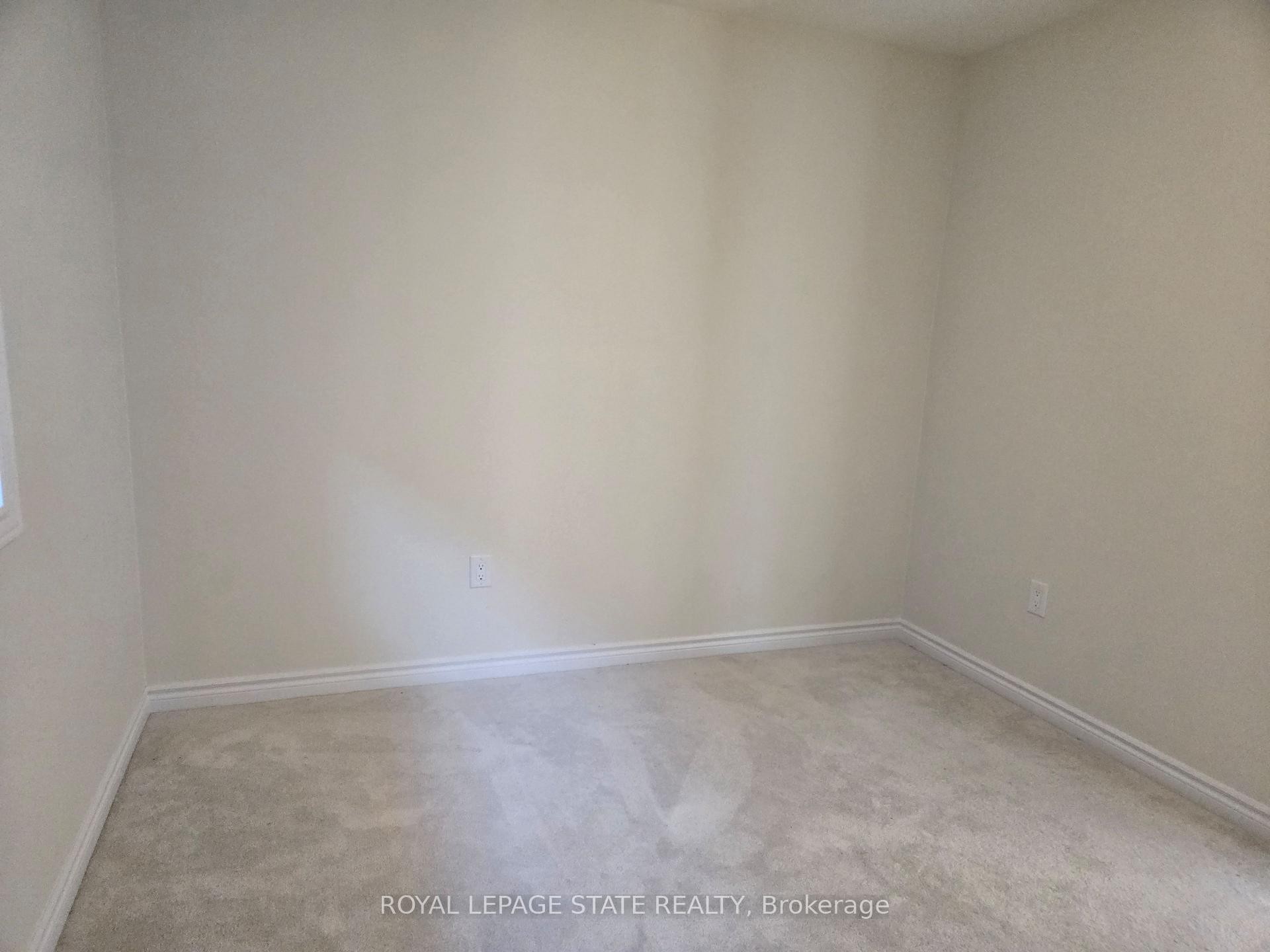 395 Barker Parkway, Thorold, ON - Indoor Photo Showing Other Room