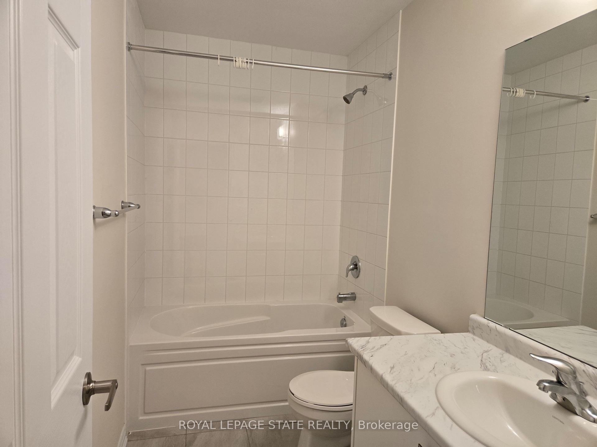 395 Barker Parkway, Thorold, ON - Indoor Photo Showing Bathroom