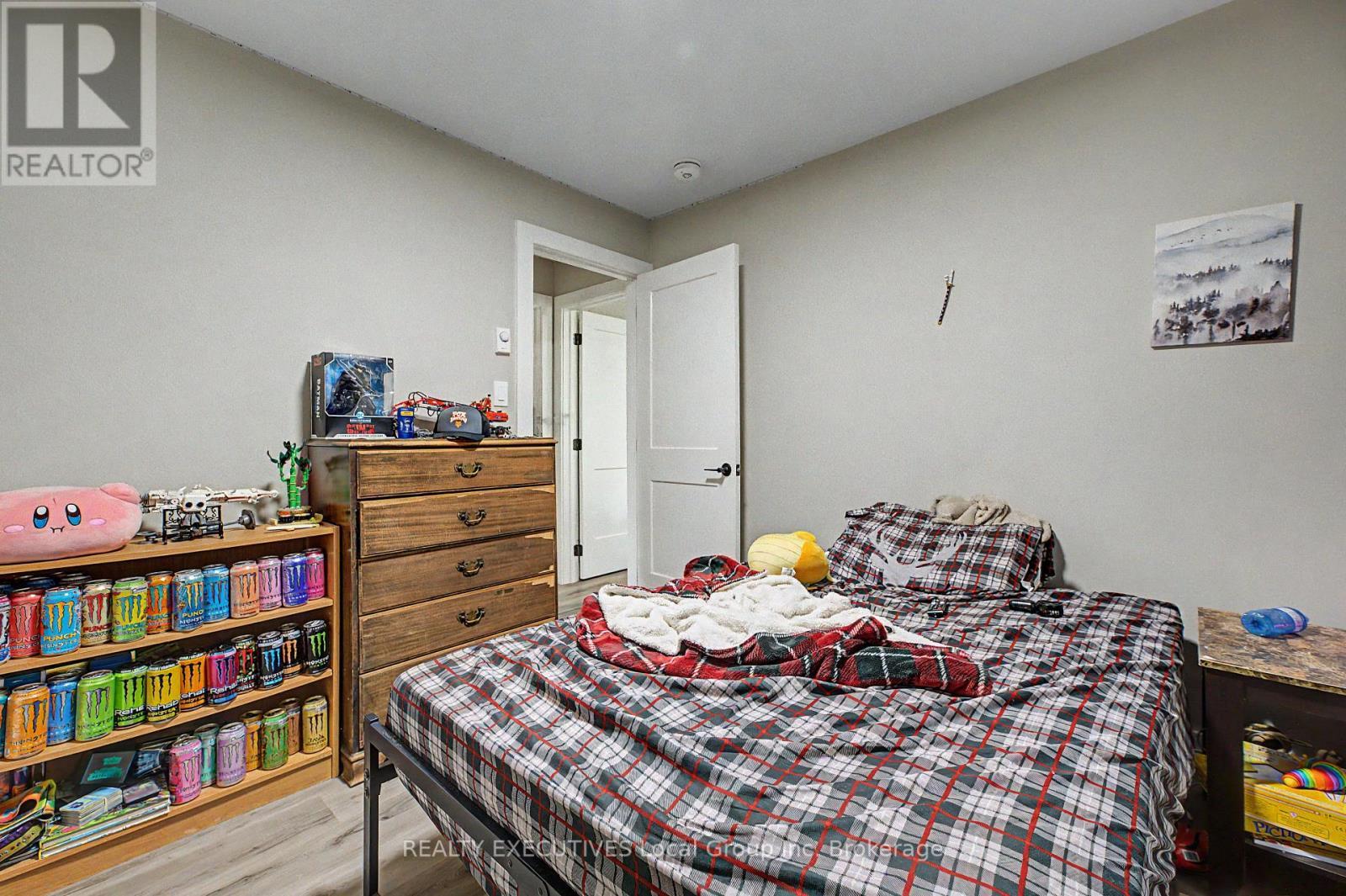 575 Hart Road, Callander, ON - Indoor Photo Showing Bedroom
