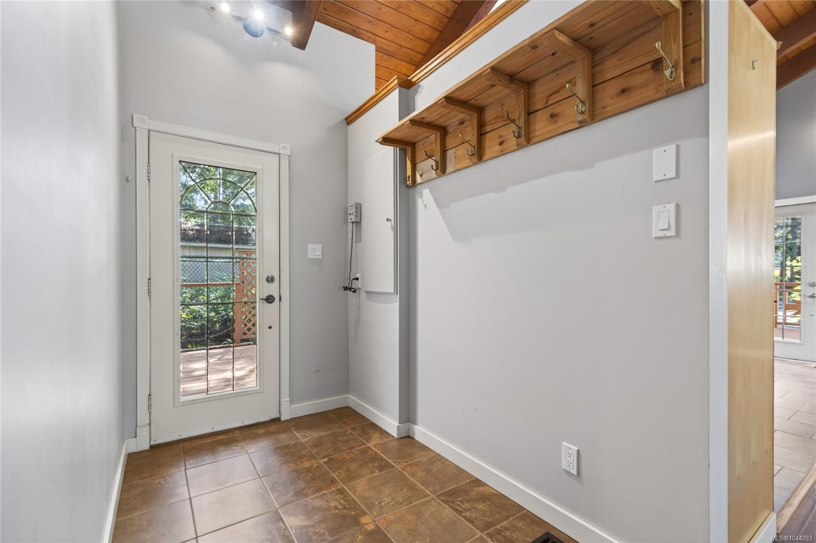 1764 Anderton Rd, Comox, BC
