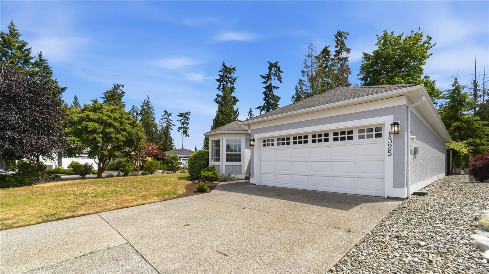1325 Leeward Way, Qualicum Beach, BC
