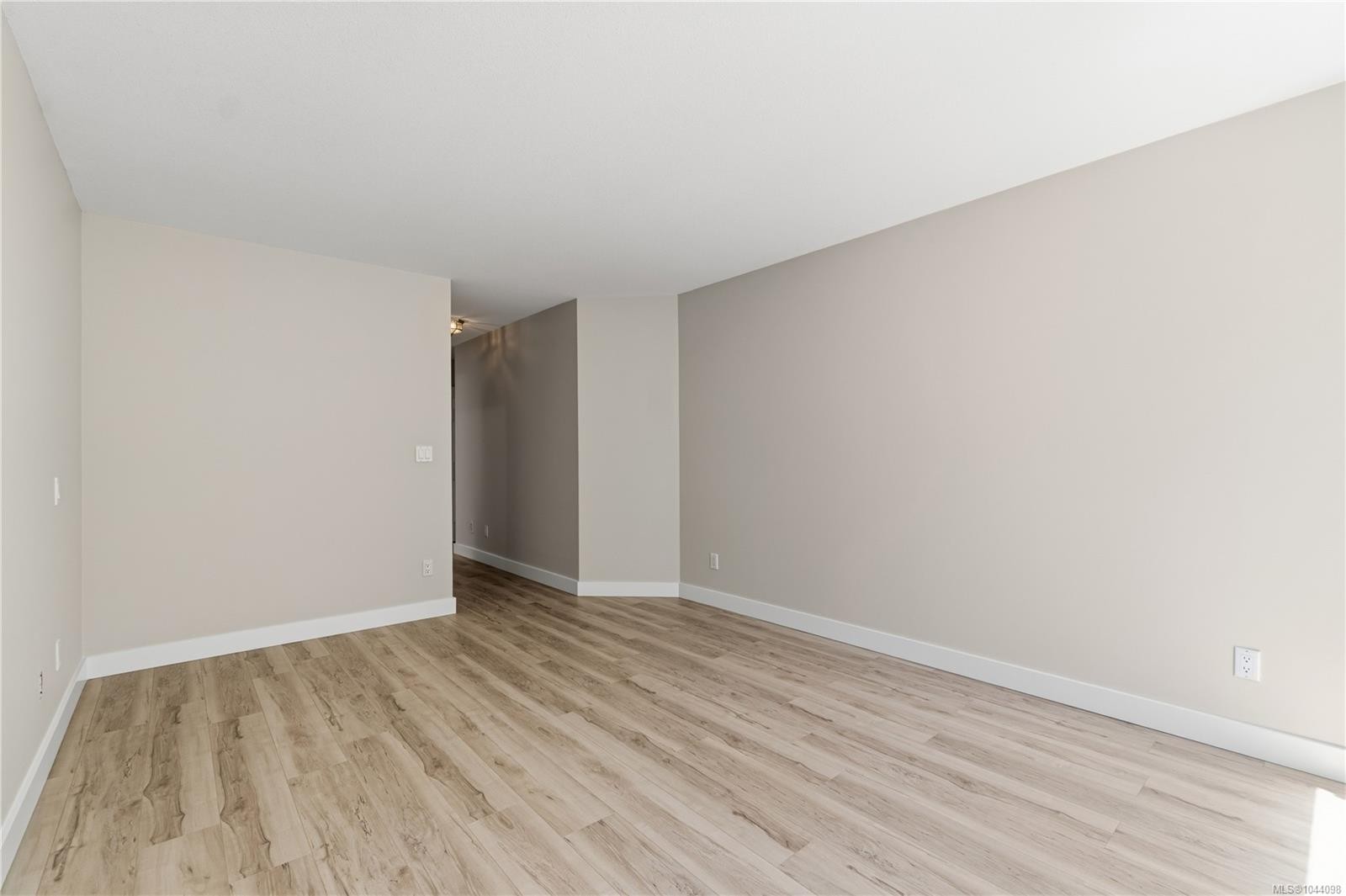 1325 Leeward Way, Qualicum Beach, BC