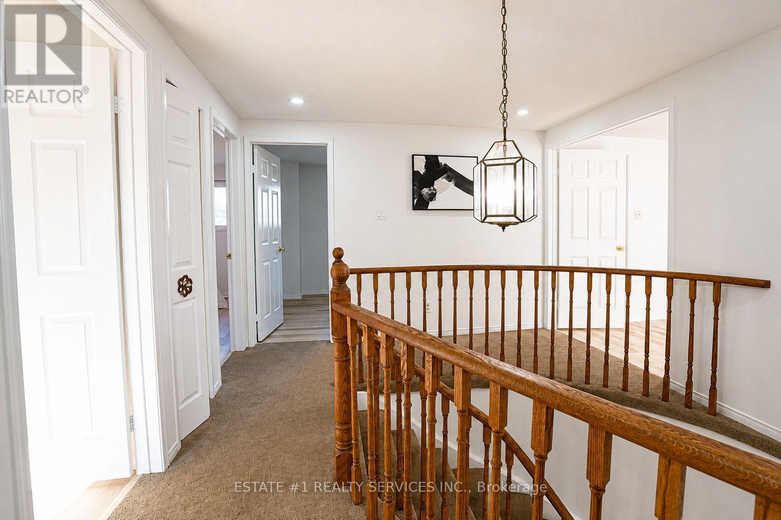 35 Golden Meadow Drive, Kitchener, ON - Indoor Photo Showing Other Room