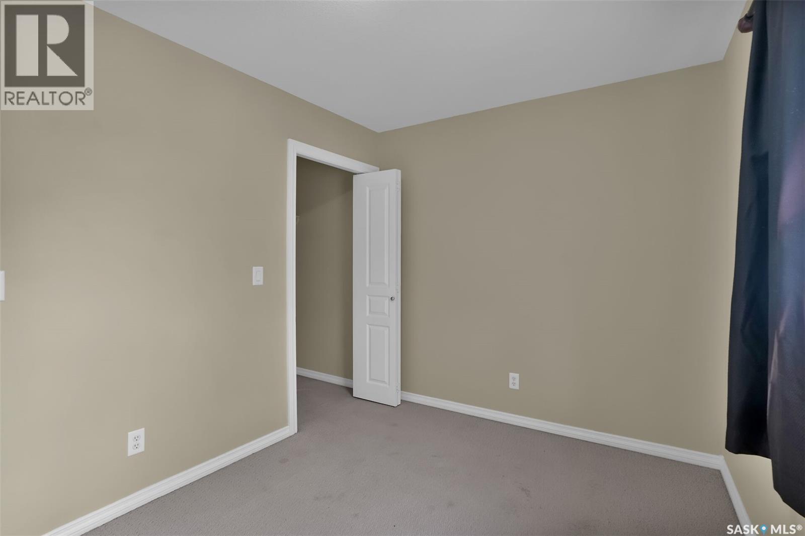3876 Robinson Street, Regina, SK - Indoor Photo Showing Other Room