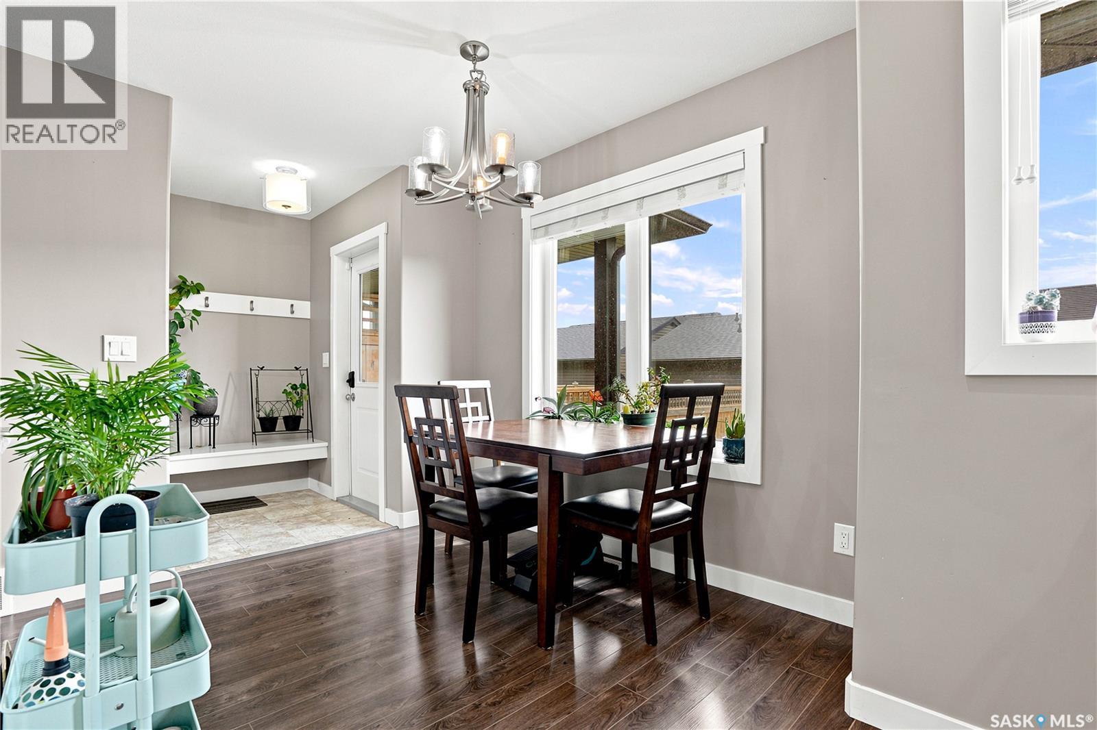 213 Rajput Way, Saskatoon, SK - Indoor Photo Showing Dining Room
