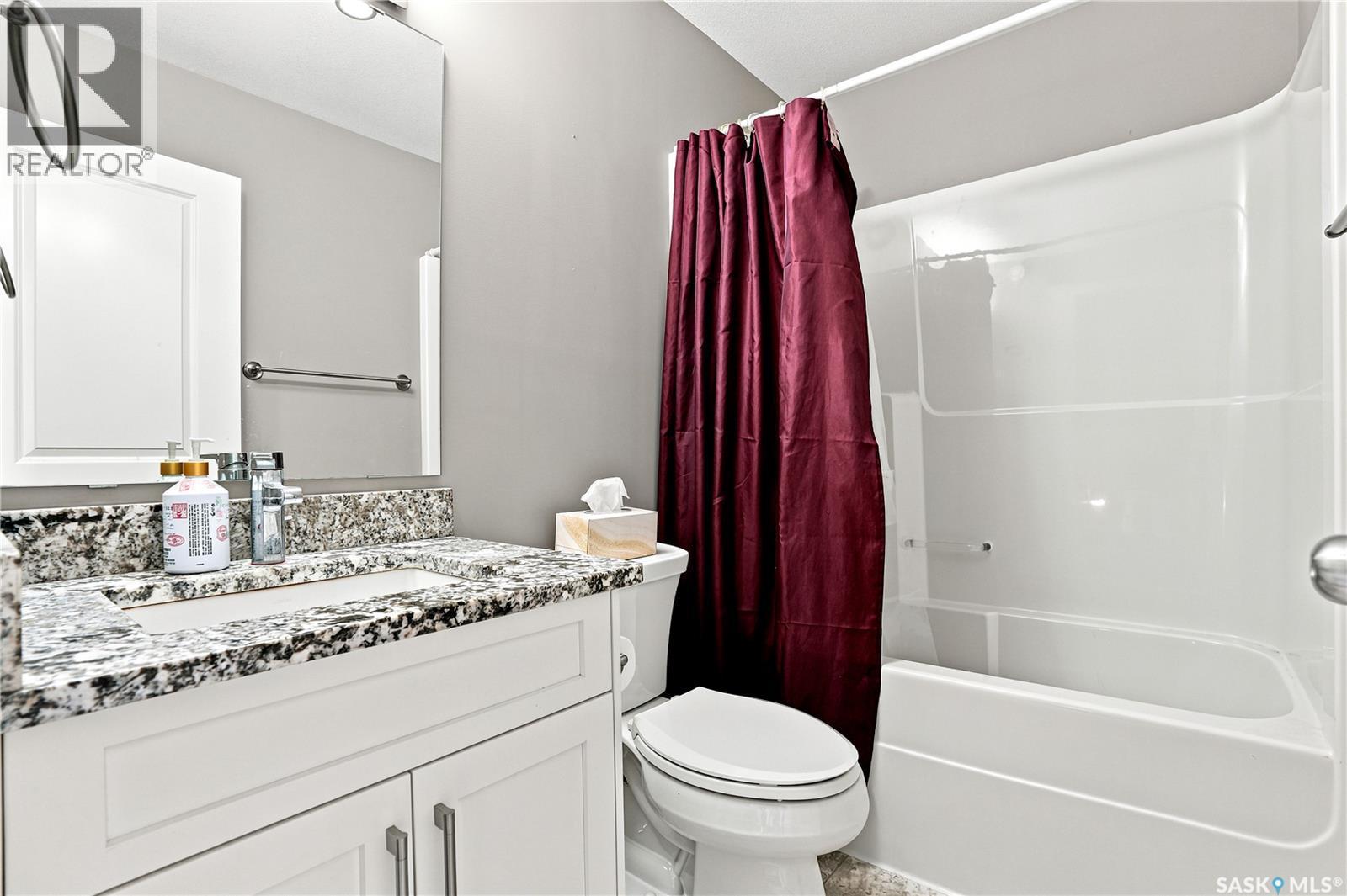 213 Rajput Way, Saskatoon, SK - Indoor Photo Showing Bathroom