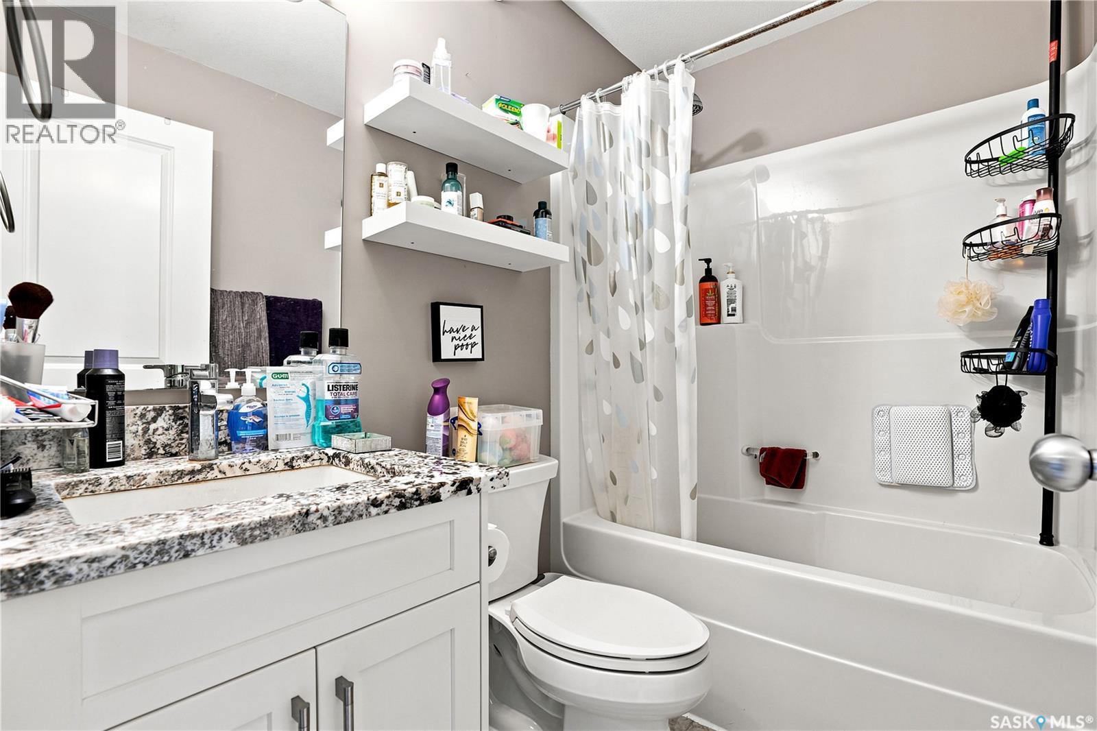 213 Rajput Way, Saskatoon, SK - Indoor Photo Showing Bathroom