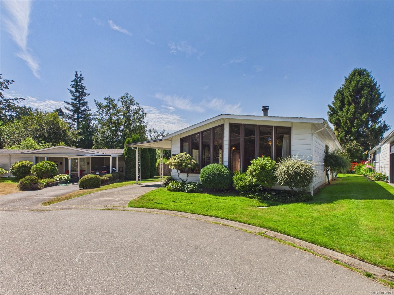 9320 Trailcreek Dr, Sidney, BC