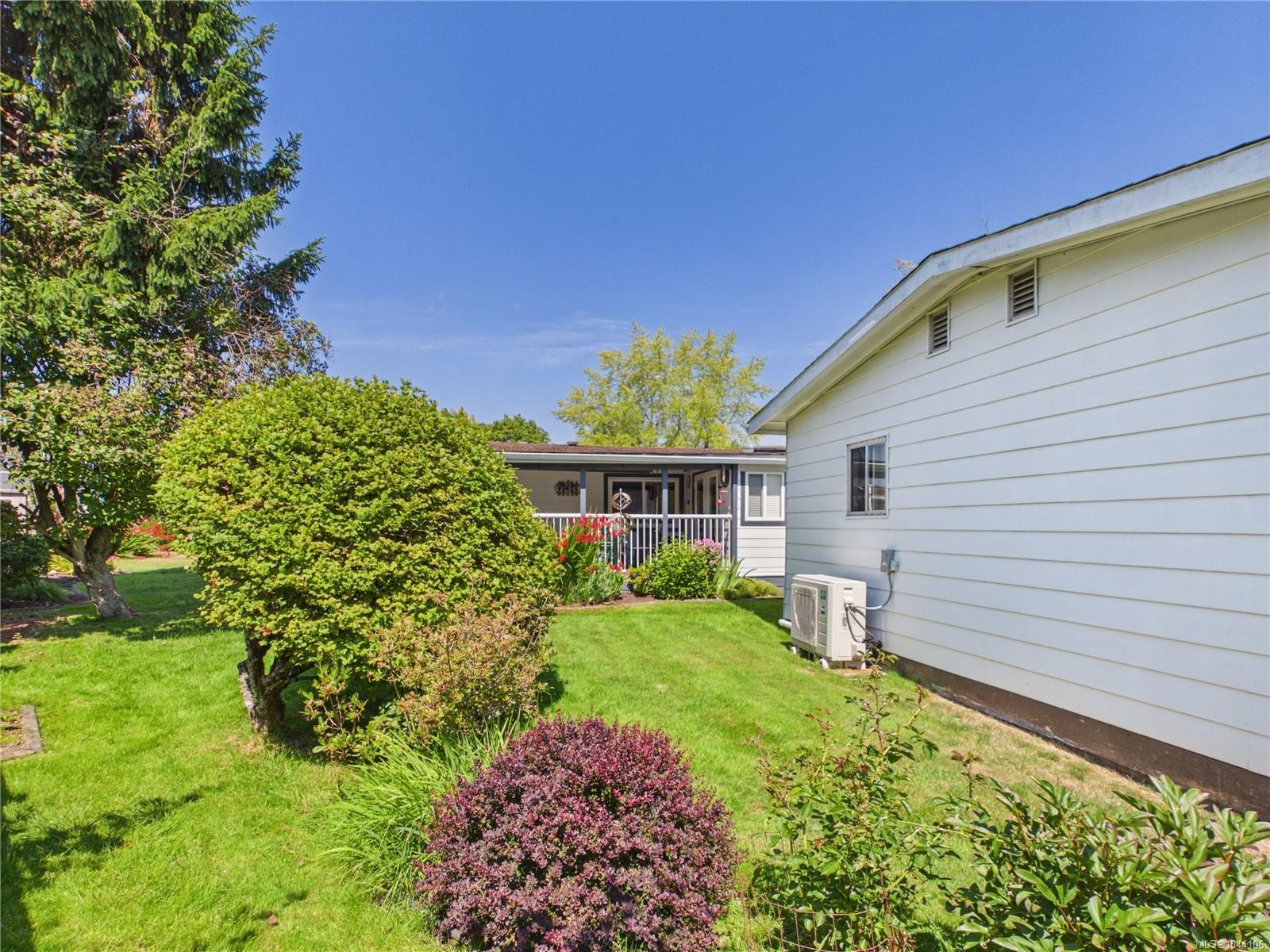 9320 Trailcreek Dr, Sidney, BC