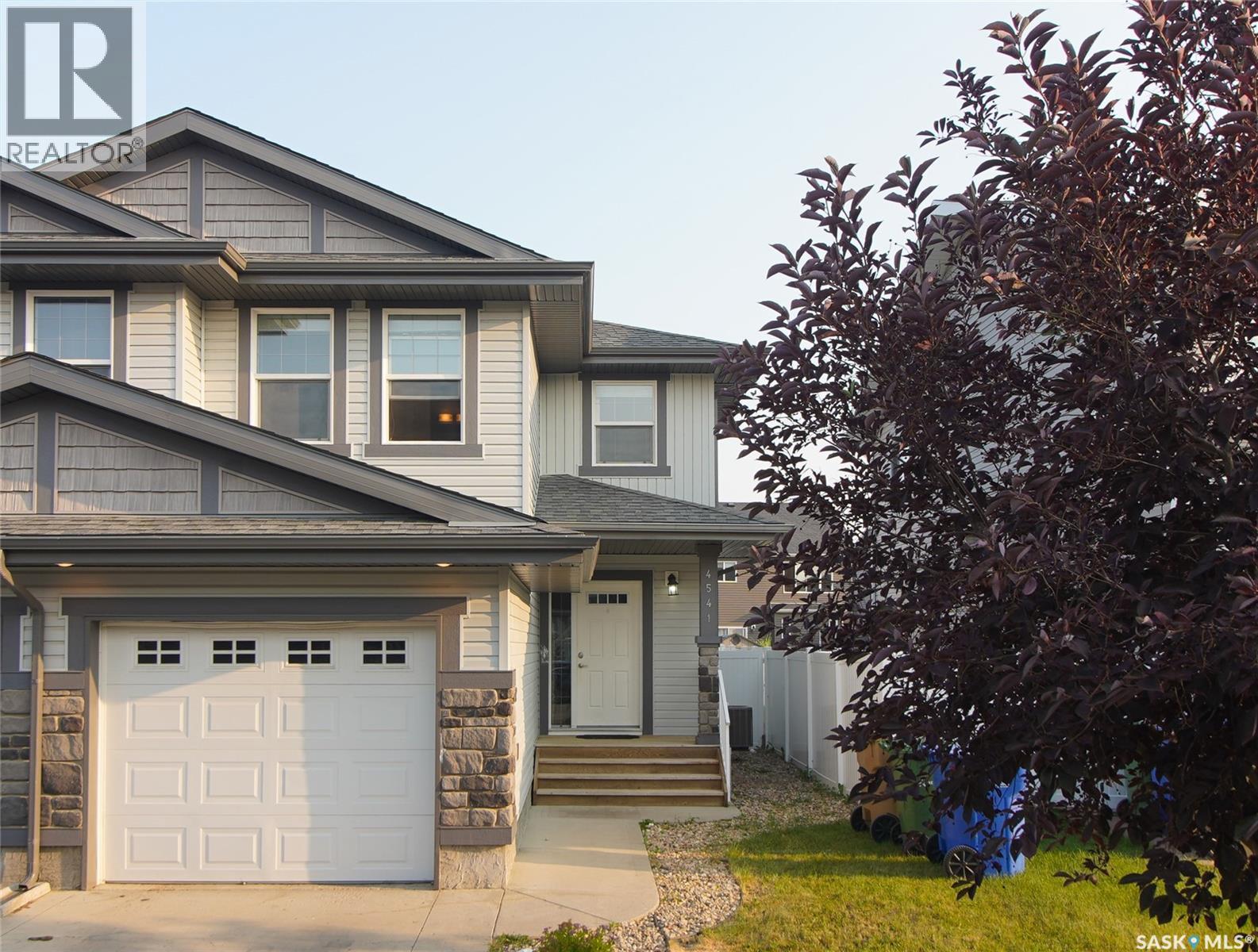 4541 Green Rock Road, Regina, SK - Outdoor With Facade
