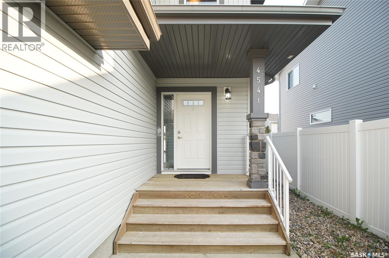 4541 Green Rock Road, Regina, SK - Outdoor With Exterior